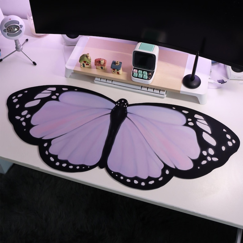 Purple Lilac Butterfly Deskmat – Tradescantia Purple recenzja i cena